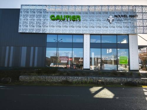 magasin meubles Arras Gautier façade showroom Duisans