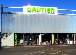 Façade du magasin de meubles Gautier à La Roche-sur-Yon – mobilier design et durable