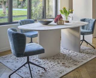 Table Silhouette pieds grège