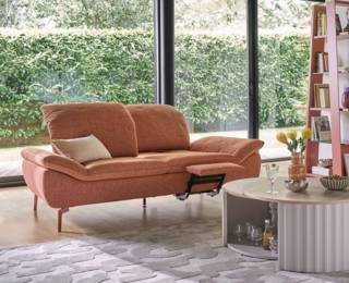 Evola large two-seater sofa with right-hand footrest.